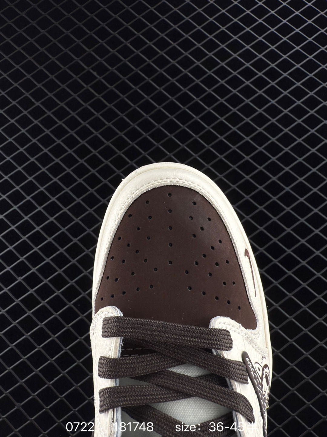 Nike Air Jordan 1 x Travis Scott